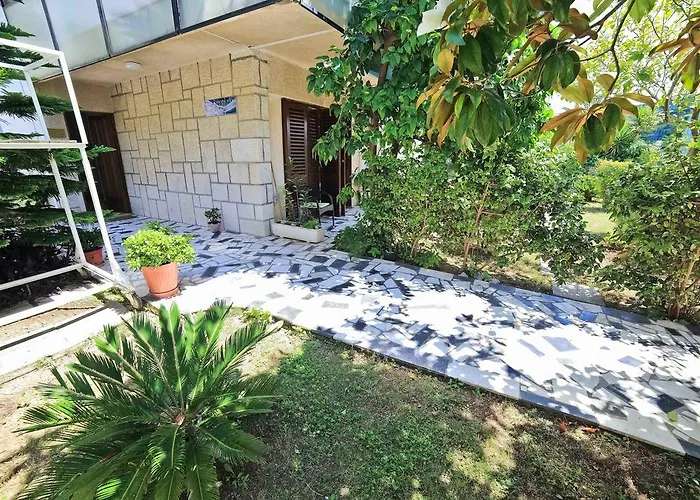 Meje Apartman