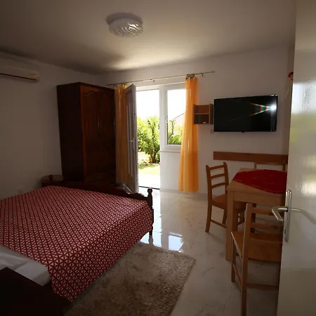 Meje Apartment